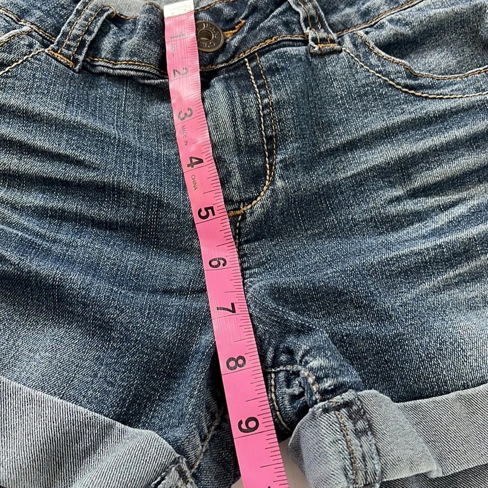 Cest TOI Women's Jean Shorts Dark Wash Siz M - Picture 9 of 9
